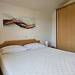 Nina Apartament *