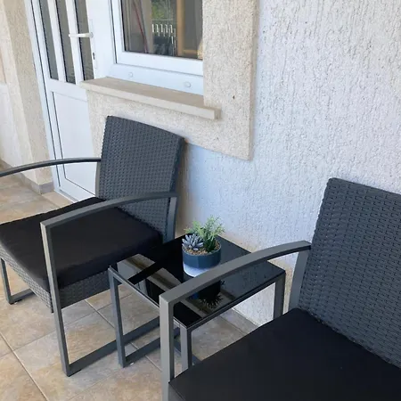 Apartman Nina